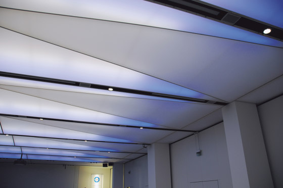 Sound-Absorbing Light Ceilings | Techos luminosos | Koch Membranen