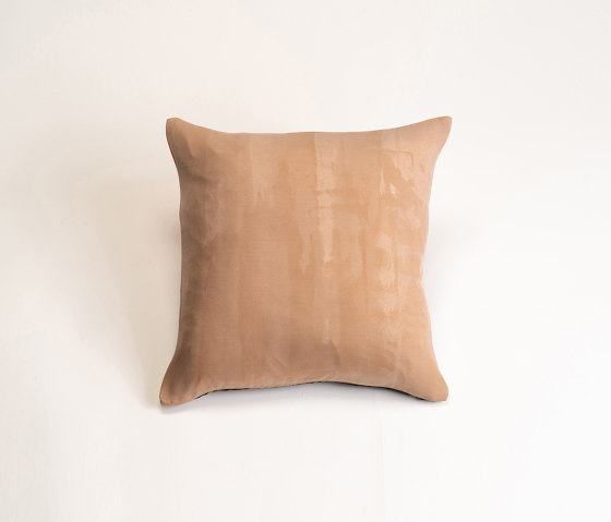 Keikoroll Katsura brick cushion | Coussins | Hiyoshiya