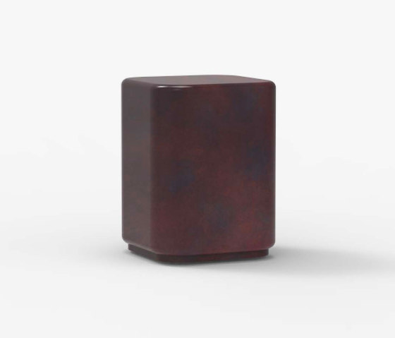 Kyoraku Small side table with UV coating finishes | Tables d'appoint | Hiyoshiya
