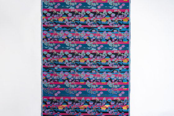 Morisan Stripes jacquard fabric | Tejidos decorativos | Hiyoshiya