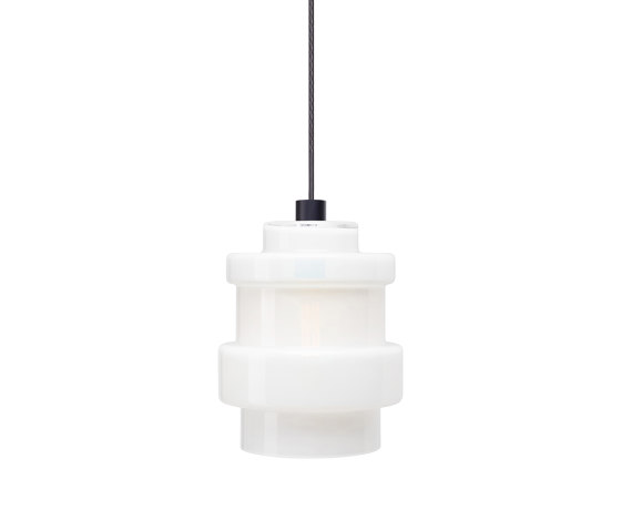 Axle, opal white, medium | Lámparas de suspensión | Hollands Licht
