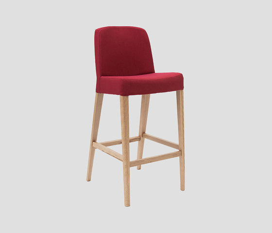 aisha/sg | Bar stools | LIVONI 1895