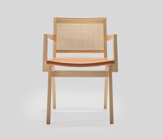 dorothea/p | Chairs | LIVONI 1895