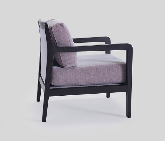 fully/lounge | Armchairs | LIVONI 1895