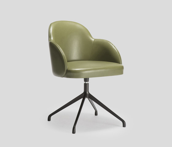 giulia/m1 | Chairs | LIVONI 1895