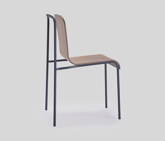 mue | Stühle | LIVONI 1895