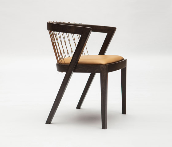 string | Stühle | LIVONI 1895