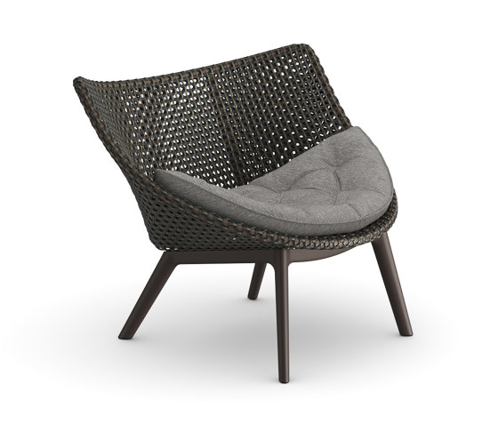 MBRACE Lounge chair | Poltrone | DEDON