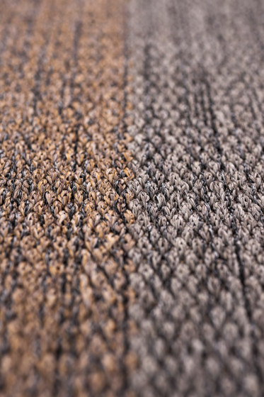 TINT 001 Teppich | Außenteppiche | Roda