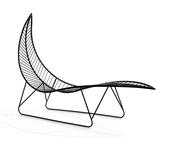 Leaf Chair on Base stand | Lettini giardino | Studio Stirling