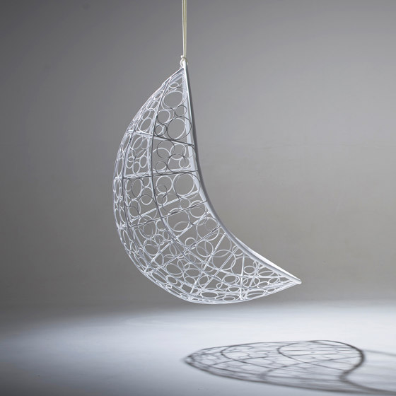 Nest Egg Hanging Chair Swing Seat - Circle Pattern | Columpios | Studio Stirling