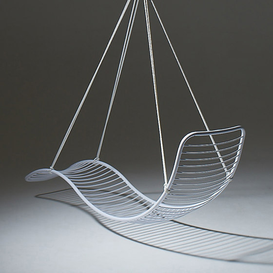 Pod Hanging Chair Swing Seat White | Balancelles | Studio Stirling