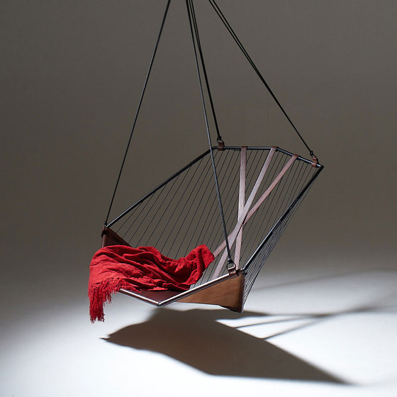 Sling Hanging Chair - Angular | Dondoli | Studio Stirling