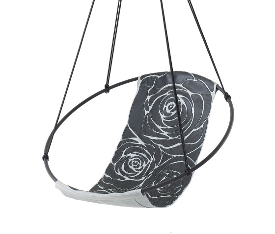 Sling Hanging Chair - Rose Hand-Stiched Black | Columpios | Studio Stirling