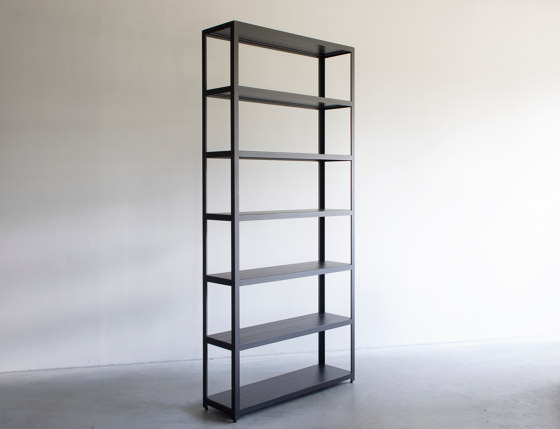 Two Display Cabinet | Regale | Van Rossum
