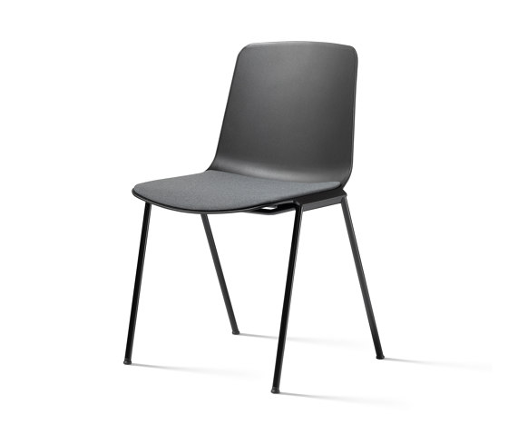 puc Stapelstuhl sitzgepolstert, ohne Armlehnen | Stühle | Wiesner-Hager