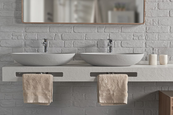 Sink | On-Top Oval | Wash basins | Acquabella