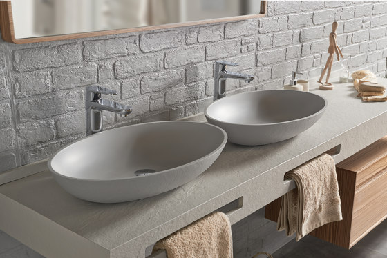 Sink | On-Top Oval | Lavabi | Acquabella