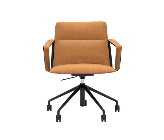 Capri Executive SO 1577 | Chairs | Andreu World