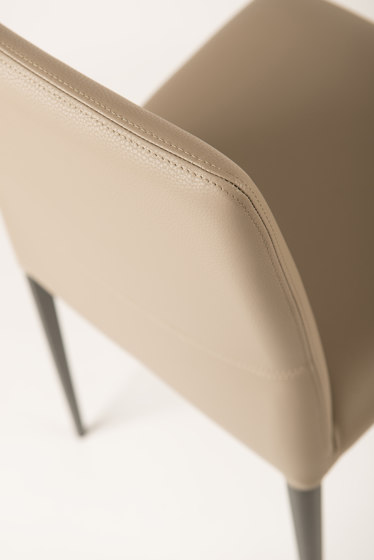 Aurora Chair | Sillas | Riflessi