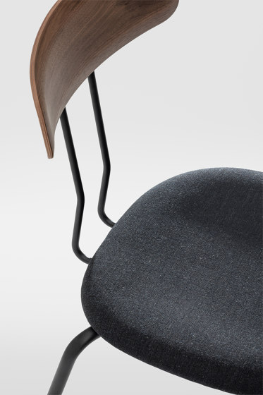 Okito Ply Upholstered Seat | Sedie | Zeitraum