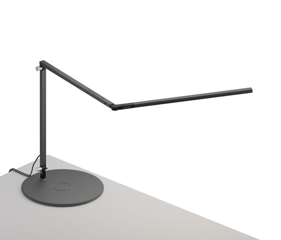 Z-Bar slim Desk Lamp with wireless charging Qi base, Metallic Black | Lampade tavolo | Koncept