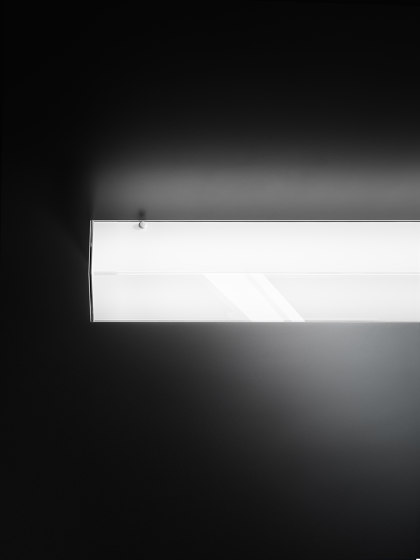 Gluèd_SB | Wall lights | Linea Light Group