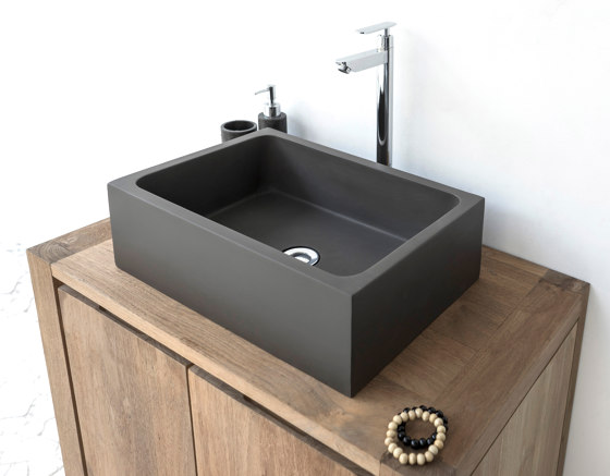 Florentina Dark Grey Concrete Basin - Sink - Vessel - Washbasin | Lavabos | ConSpire