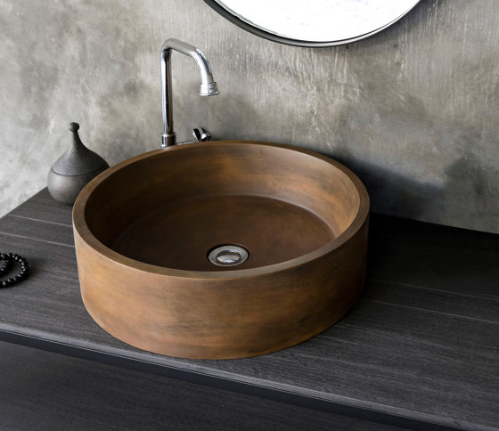 Udinesse Vintage Brown Concrete Basin - Sink - Vessel - Washbasin | Wash basins | ConSpire