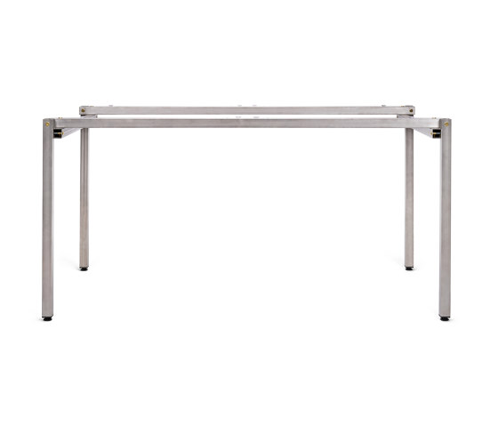 Niro | Table Frame | Dining tables | Magazin®