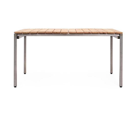 Niro | Table Frame | Dining tables | Magazin®