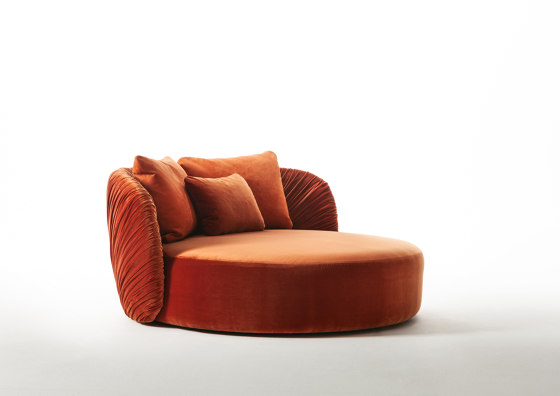 Drapé Round | Sofa | Canapés | Laurameroni