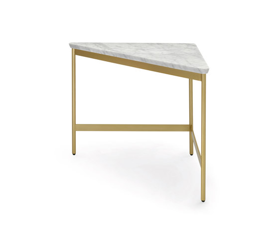 Capilano Petite table 55x55 - Version triangulaire avec plateau en marbre Carrara | Tables d'appoint | ARFLEX
