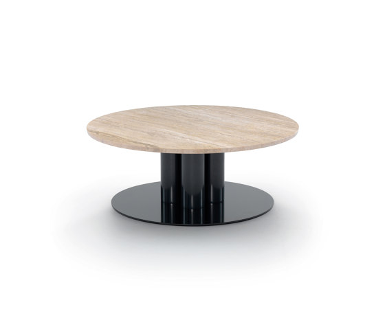 Goya Small Table D. 90 - Round Version with Travertino romano Top | Mesas auxiliares | ARFLEX