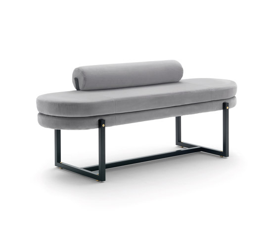 Sigmund Bench - Version with roll cushion | Benches | ARFLEX