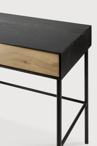 Blackbird | Oak desk - 2 drawers - varnished | Bureaux | Ethnicraft
