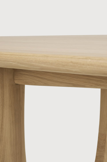 Bok | Oak round extendable dining table | Mesas comedor | Ethnicraft