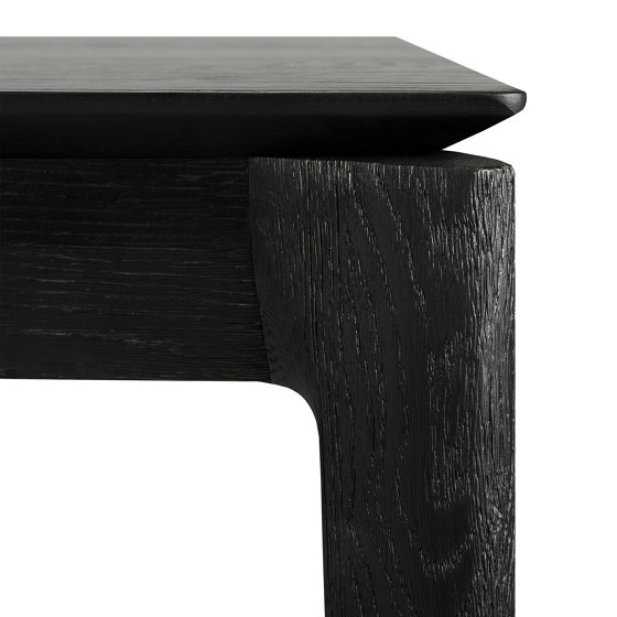 Bok | Oak black dining table - varnished | Tavoli pranzo | Ethnicraft