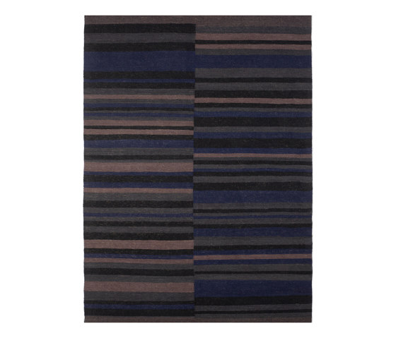 Essentials kilim rug collection | Cobalt kilim rug | Tapis / Tapis de designers | Ethnicraft