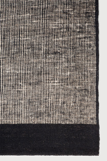 Essentials kilim rug collection | Black Dots kilim rug | Tapis / Tapis de designers | Ethnicraft
