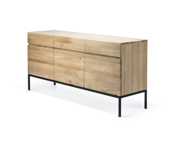 Ligna | Oak sideboard - 3 doors - 3 drawers - black metal legs | Credenze | Ethnicraft