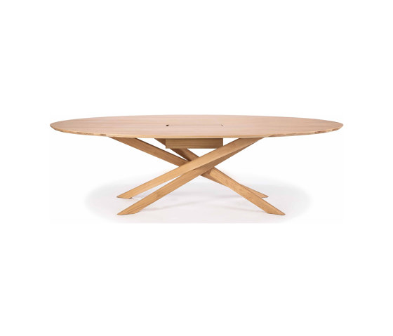 Mikado | Oak meeting table - varnished | Contract tables | Ethnicraft