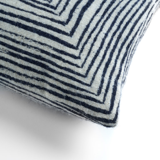 Mystic Ink collection | White Linear Square cushion - square | Cojines | Ethnicraft
