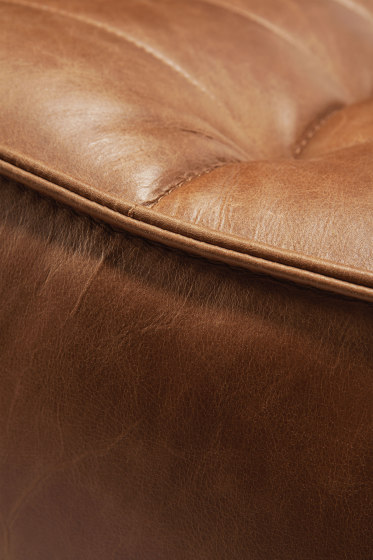 N701 | Sofa - footstool - old saddle | Pufs | Ethnicraft