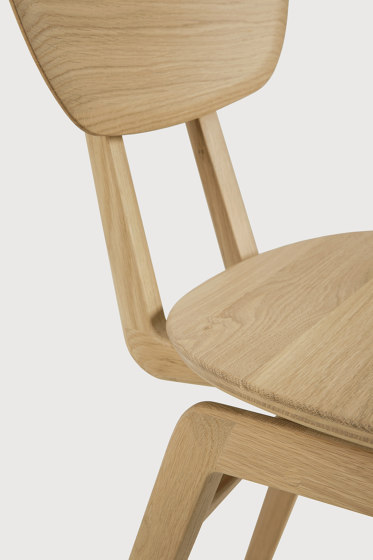 Pebble | Oak dining chair - varnished | Sedie | Ethnicraft