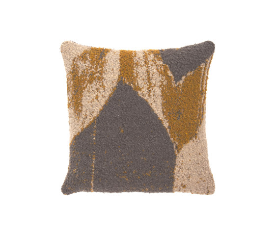 Refined Layers collection | Avana Chevron cushion - square | Kissen | Ethnicraft