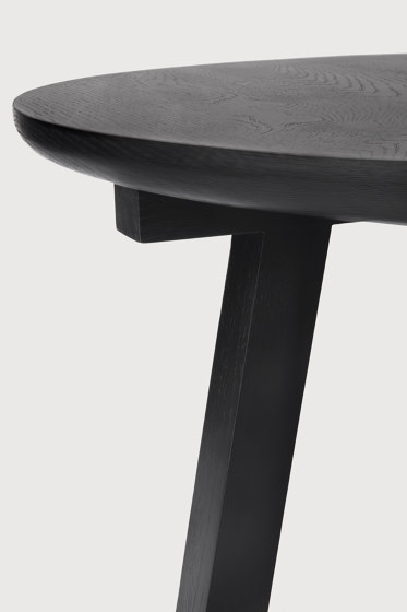 Tripod | Oak black side table - varnished | Mesas auxiliares | Ethnicraft