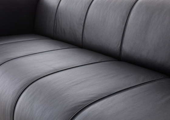 Centenario Sofa | Divani | Thöny Collection