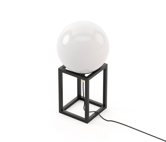 Jones table lamp | Free-standing lights | Laskasas