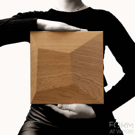 Pillow | Dalles de bois | Form at Wood